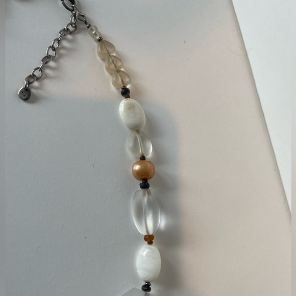 Silpada Necklace with Jade, mother of pearl, shell, and sterling silver 18” - Picture 8 of 12